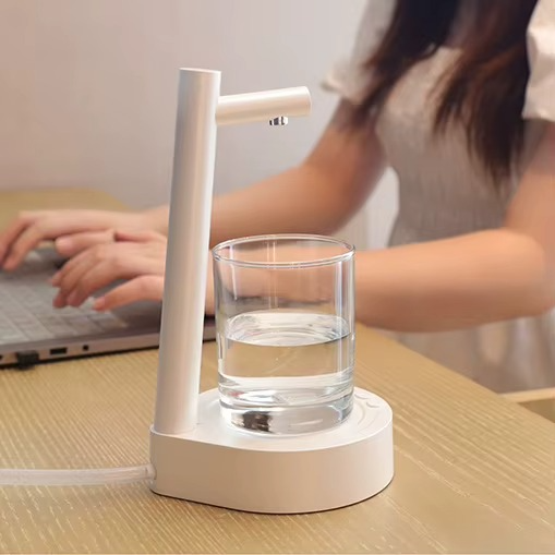 AquaSmart – Pametni Dozator Vode